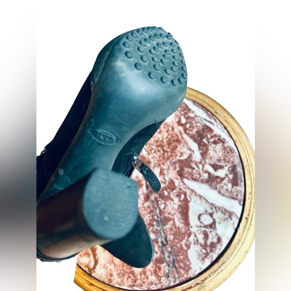 Tod's Black Suede Ankle Boots Size 7 - Picture 2 of 16